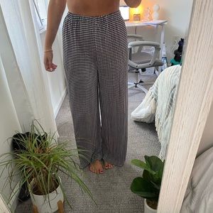 Black & White Checkered Flowy Pant
